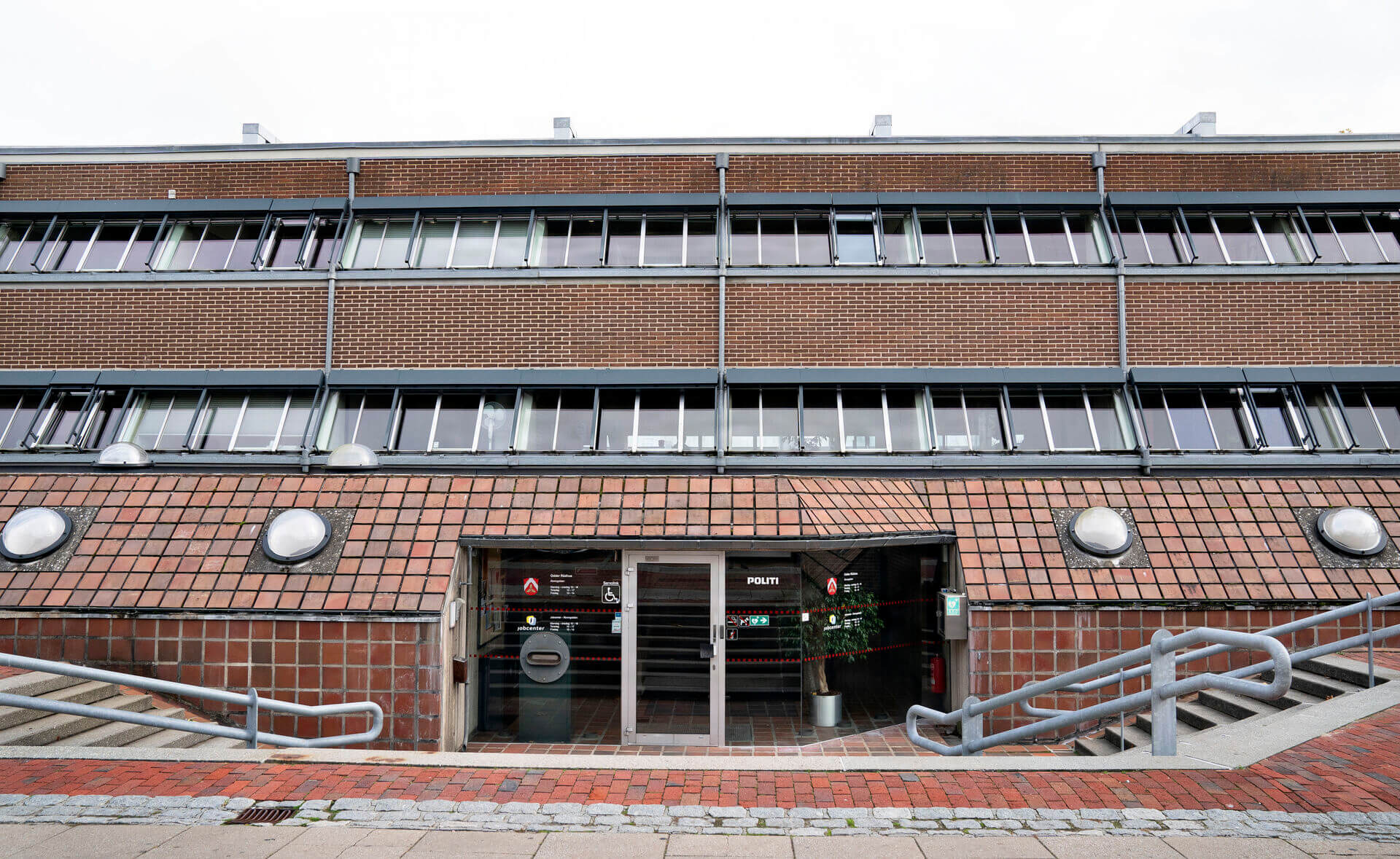 Rådhus genåbner delvist - NB Kommune